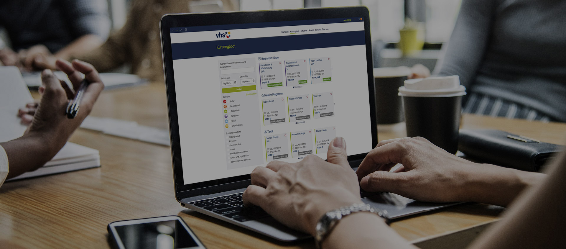 Bild Laptop mit Information Manager